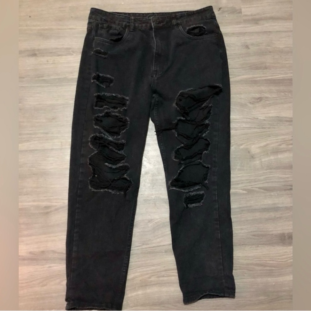 Aeropostale- Distressed black jeans